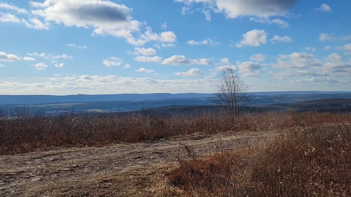 100 Mile View Camping