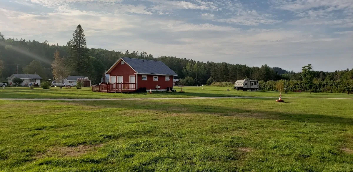 Apple Hill Campground