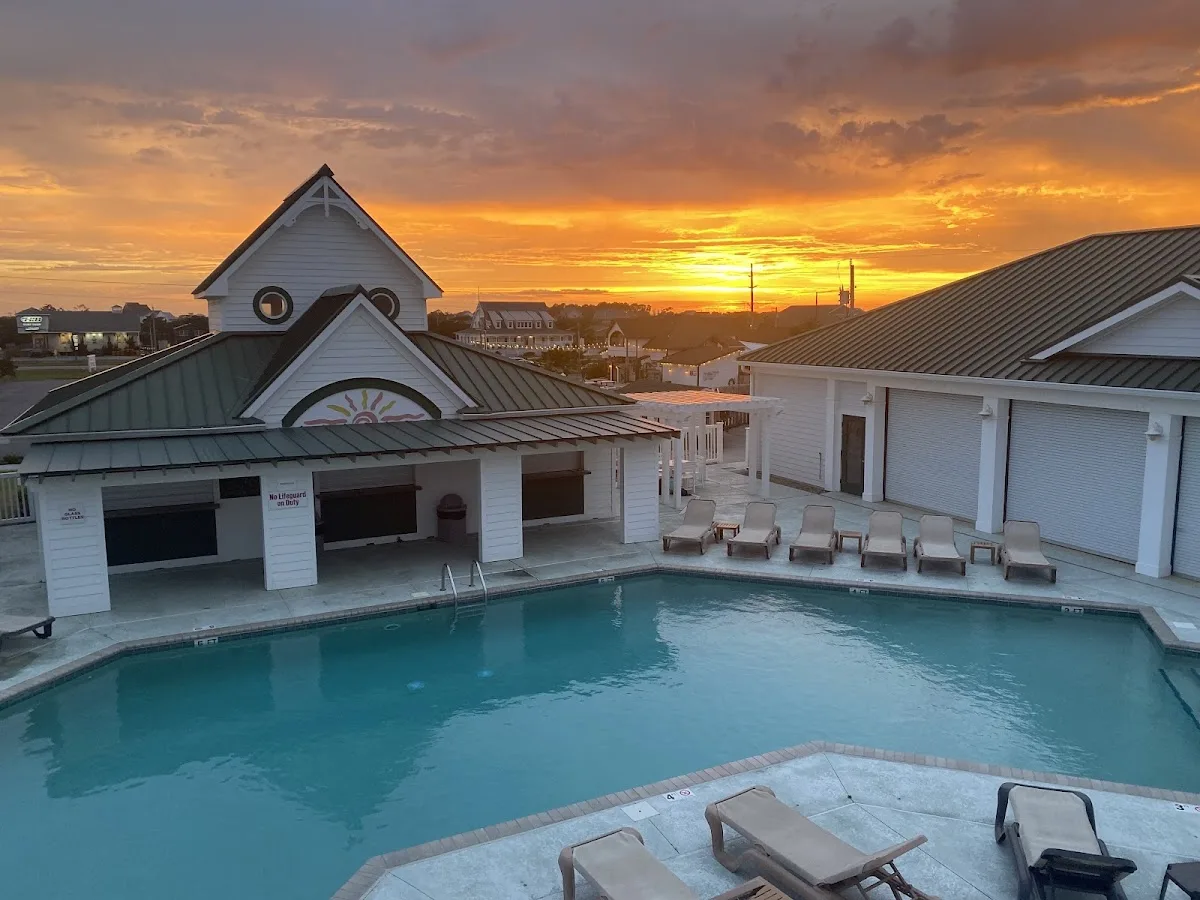 Avon Pier & RV Resort