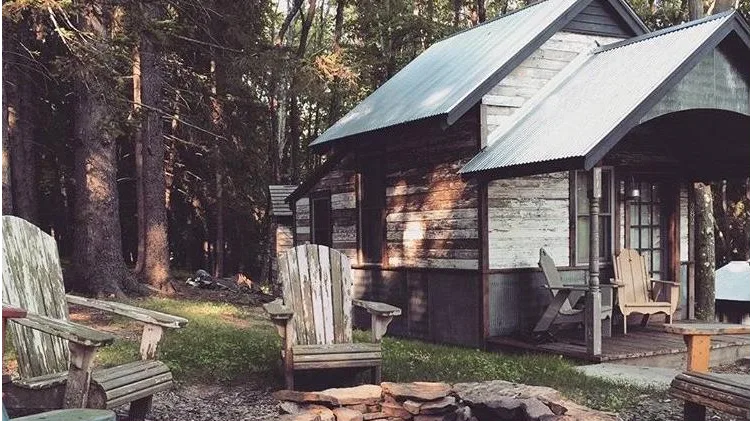 Blue Moon Rising Cabins on Deep Creek Lake