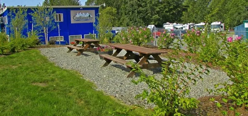 Creekwood Inn & RV Park