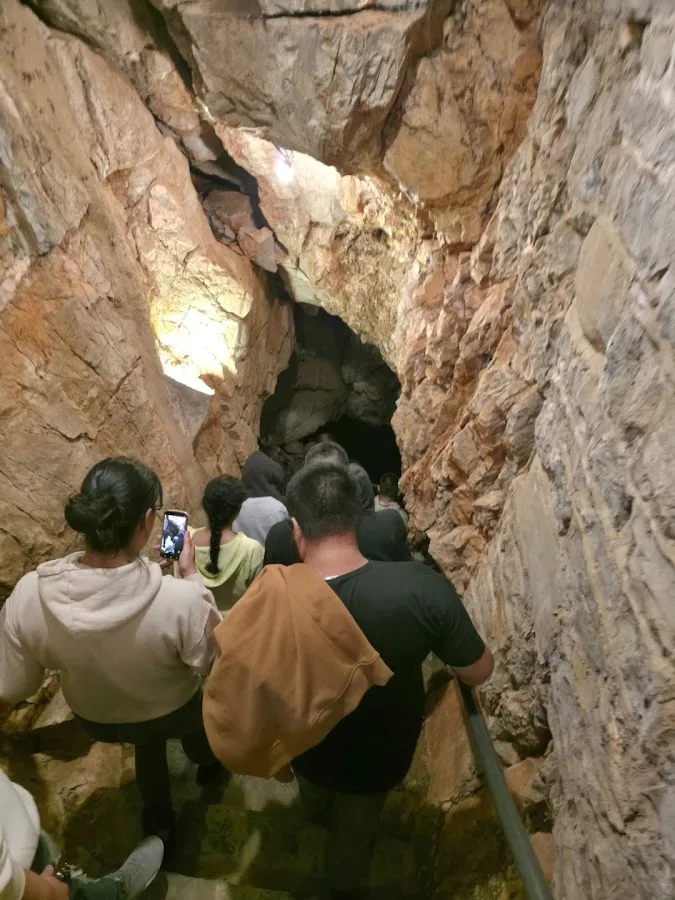 Endless Caverns RV Resort & Cavern Tours