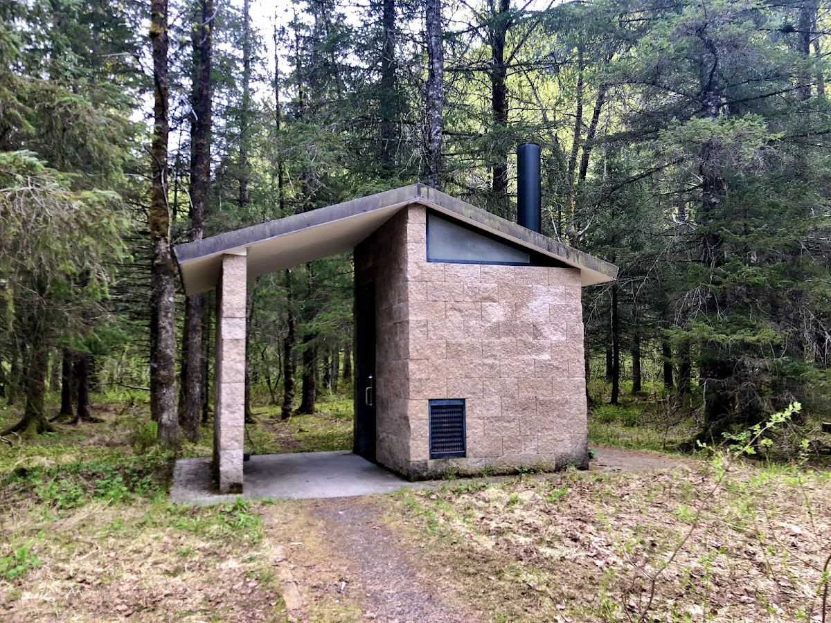 Girdwood Campground surrounding landscape