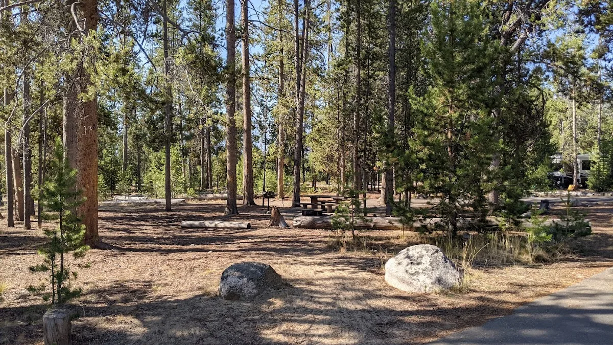 Glacier View Campground