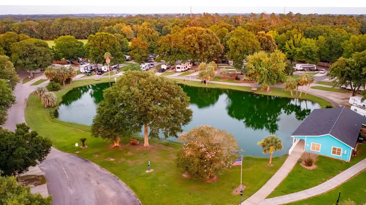 Campground community and day-to-day routines