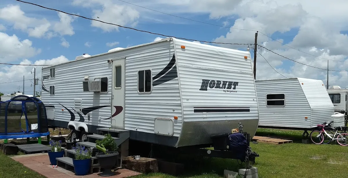Hassel's RV & Trailer Park