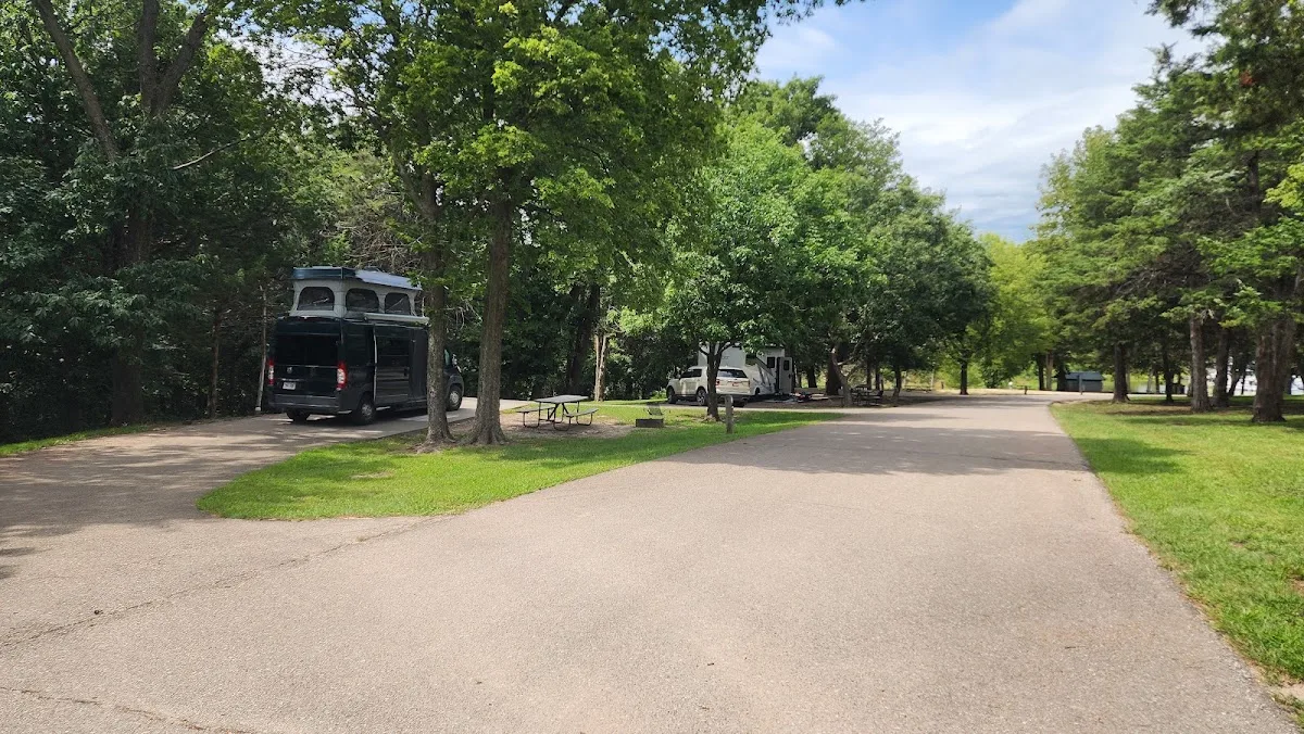 Hickory Hollow Campground