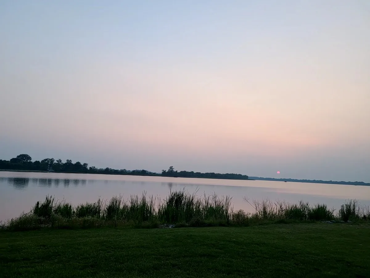 Horseshoe Lake State Park