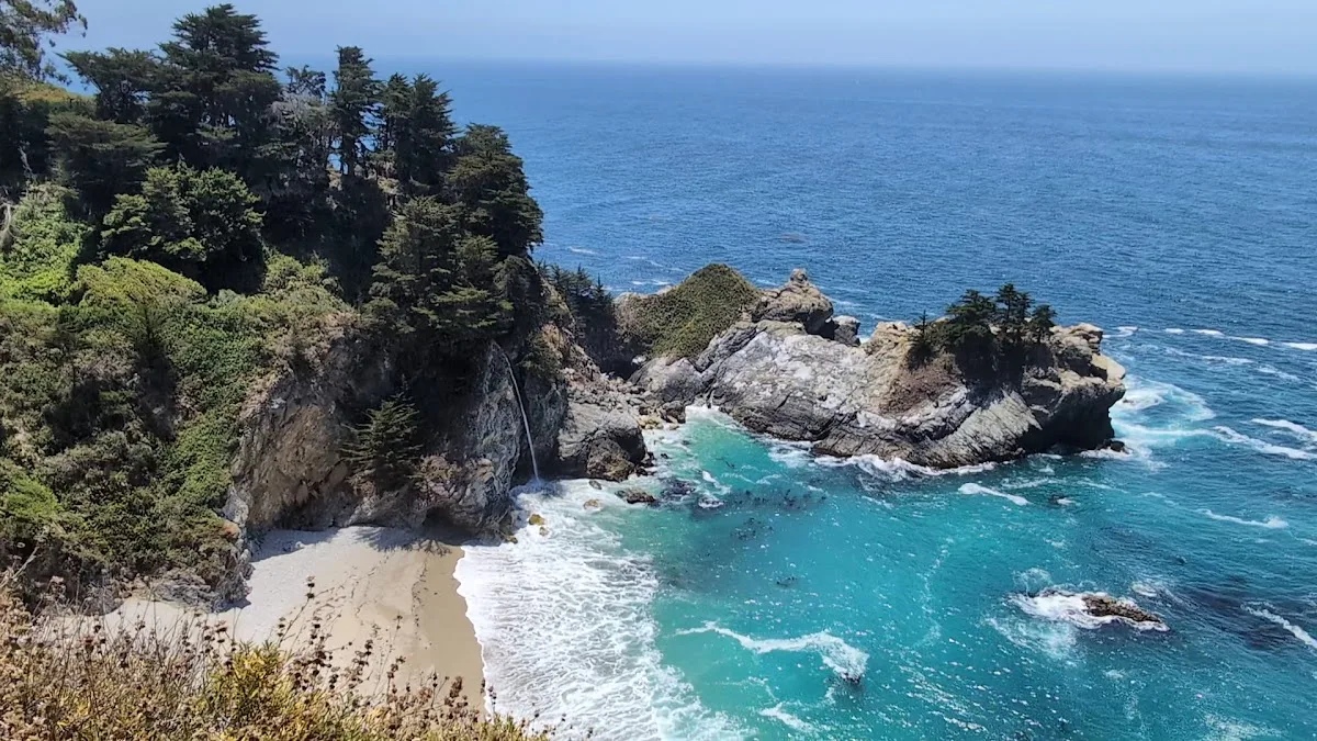 Julia Pfeiffer Burns State Park