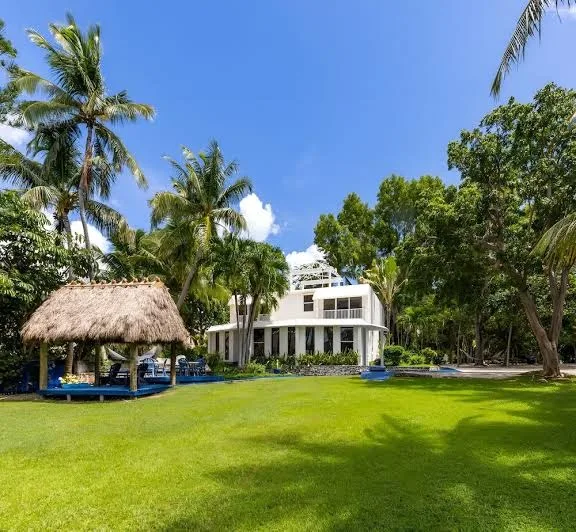 Keys Palms RV Resort