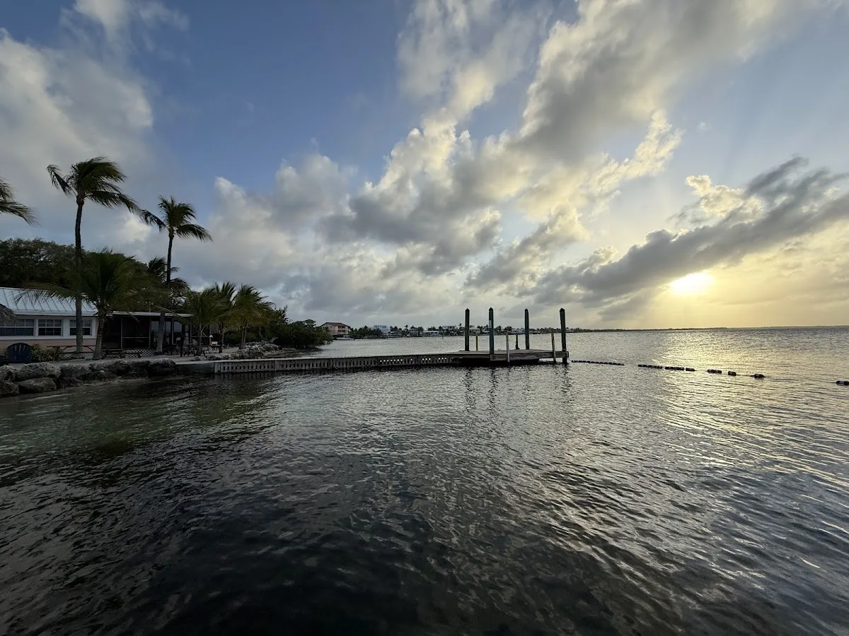 Kings Kamp RV Park, Marina, Hotel Rooms