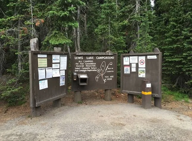 Lewis Lake Campground & Boat Launch