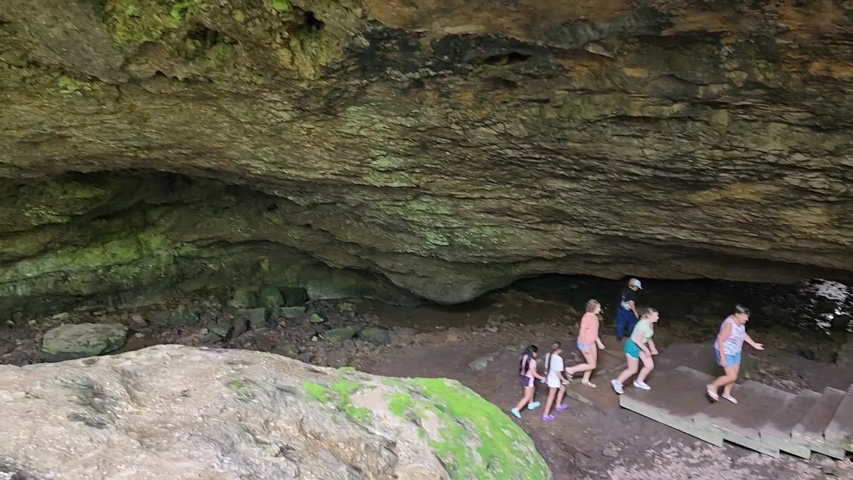 Maquoketa Caves State Park Campground