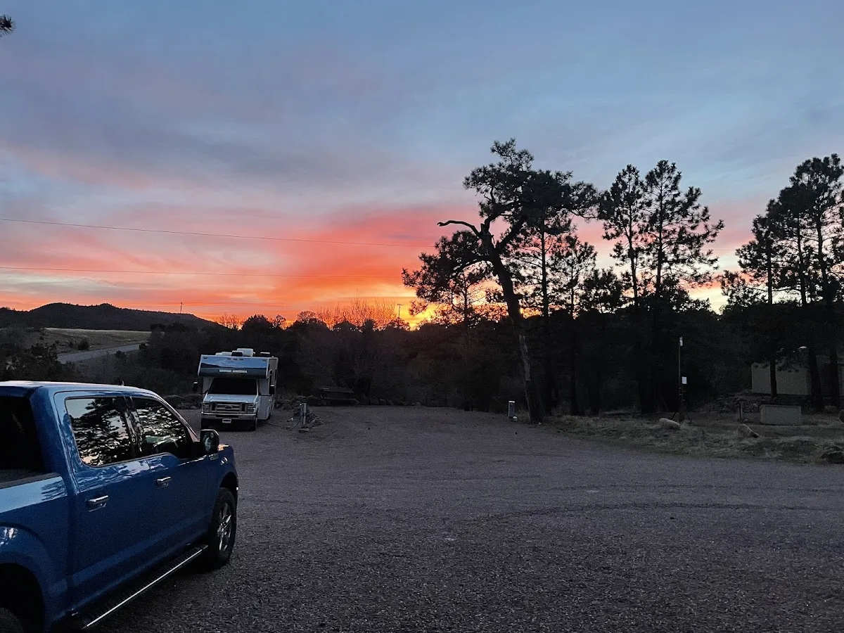 Mountaindale Cabins & RV Resort