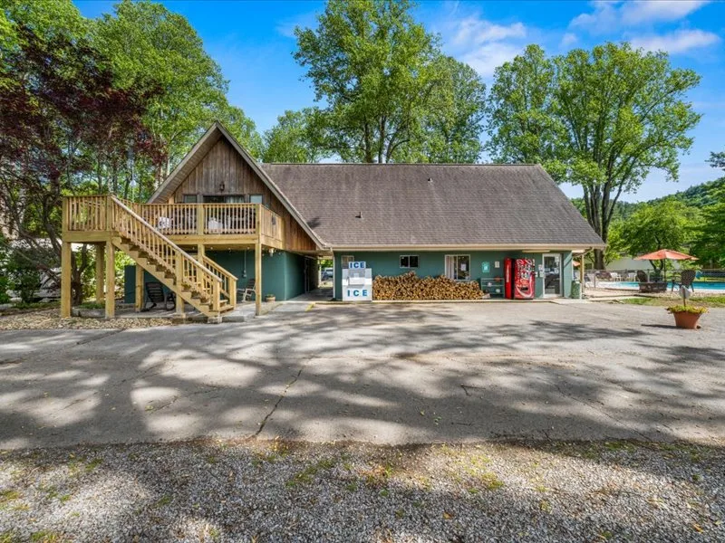 Mountaineer Campground