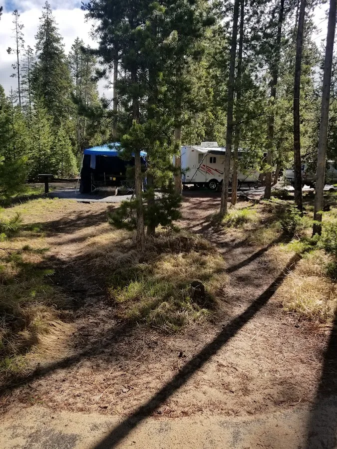OUTLET CAMPGROUND