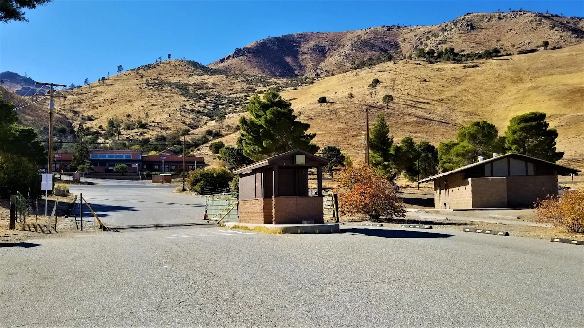 Paradise Cove Campground (Sequoia National Forest)