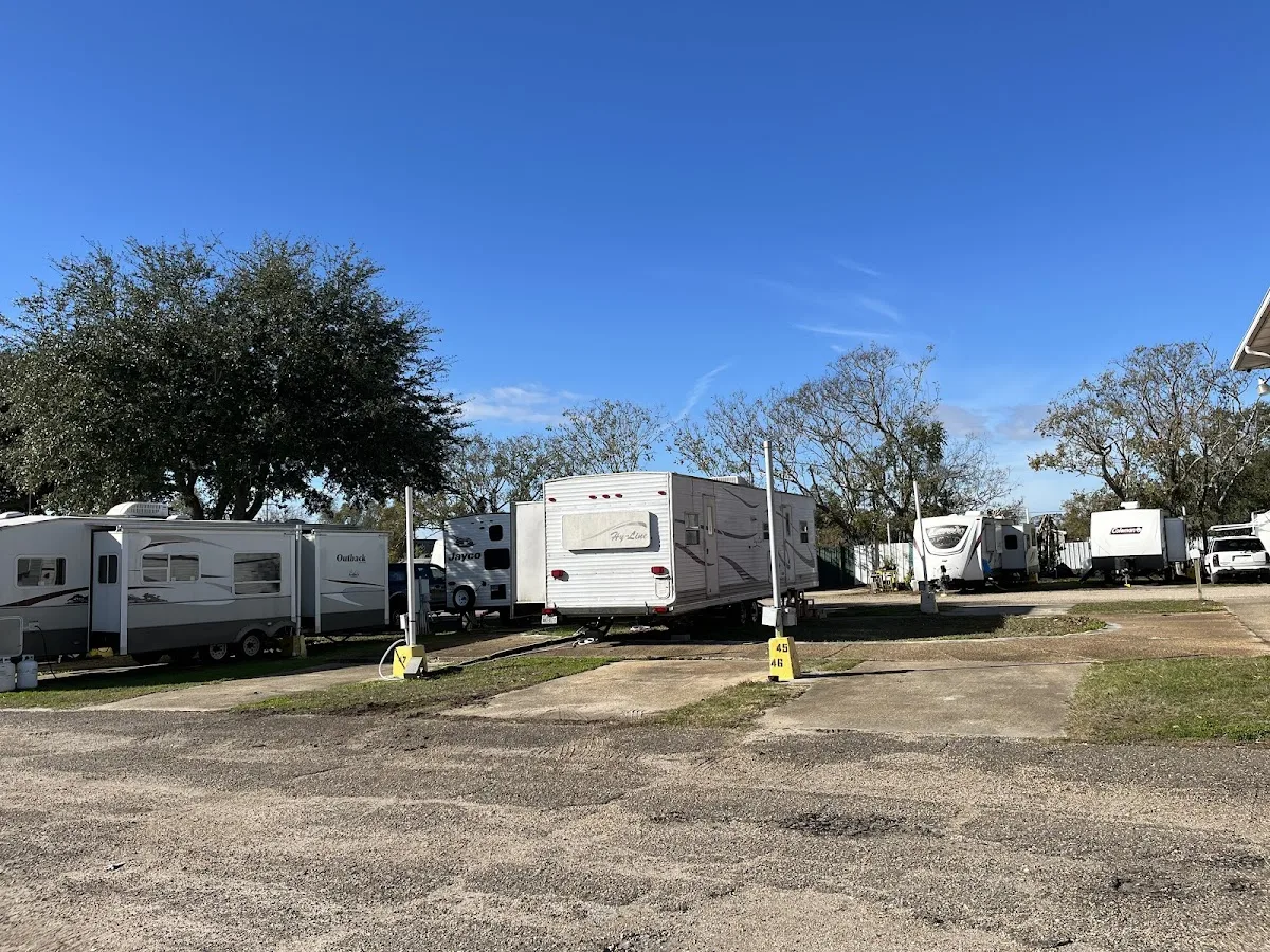 Parc D'orleans Inc RV PARK & CAMPGROUND