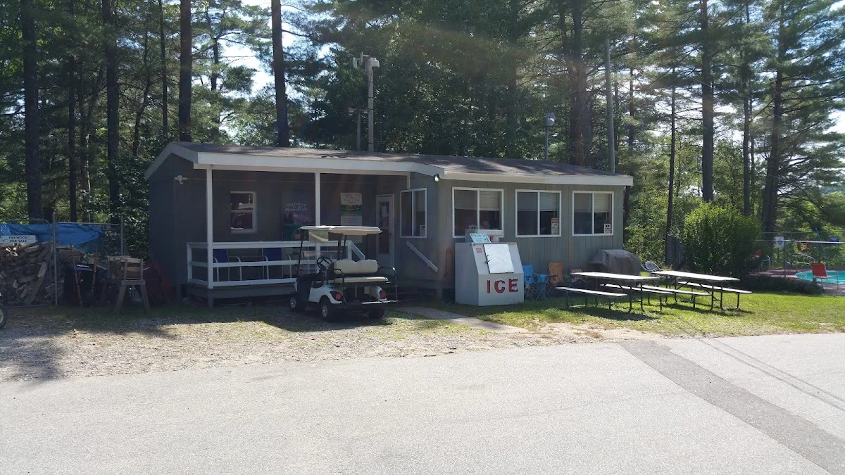 Pine Hollow Campground