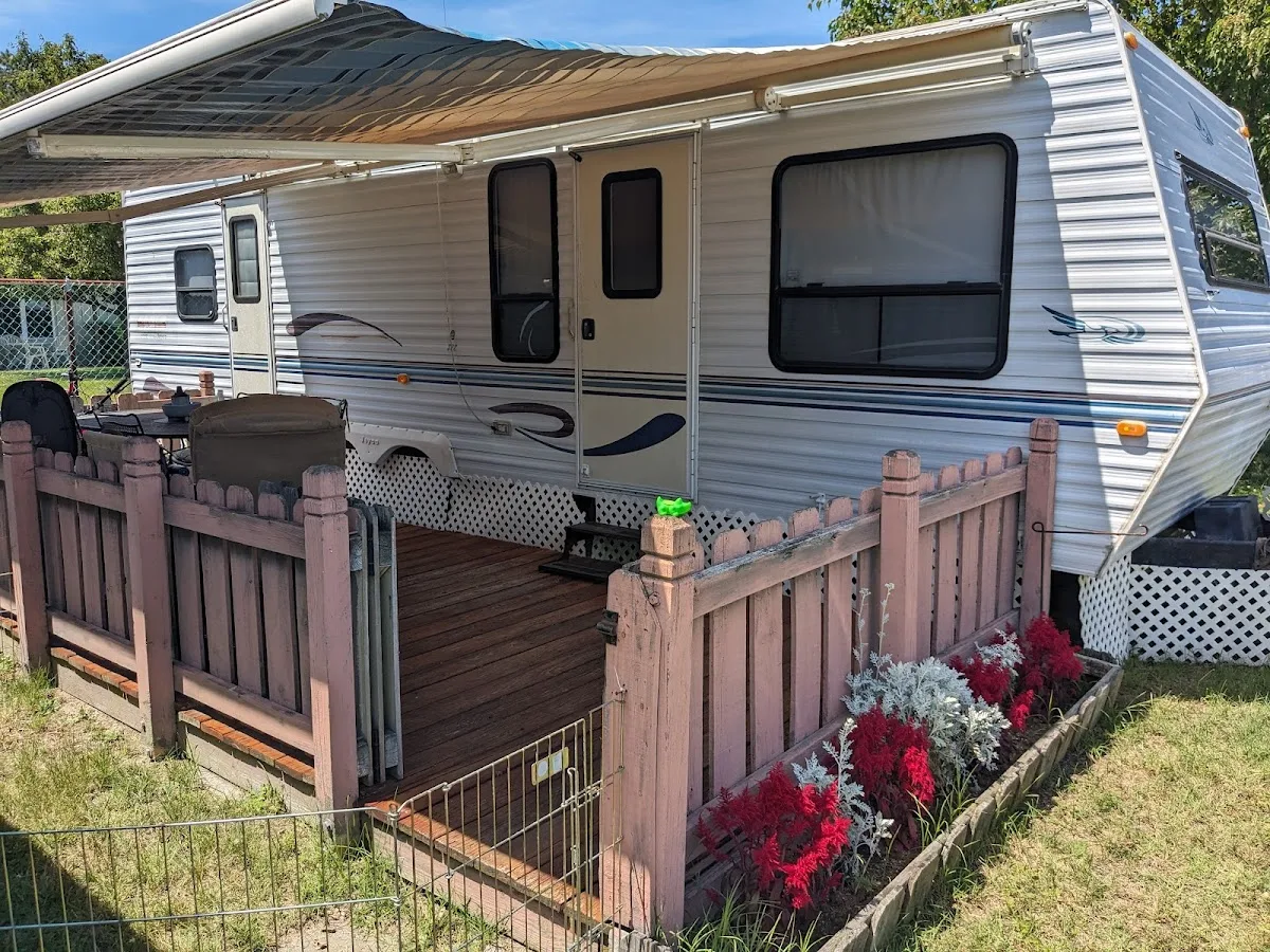 Pine Tree Campground