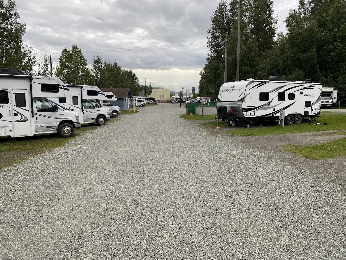 Anchorage RV travel signage and routes