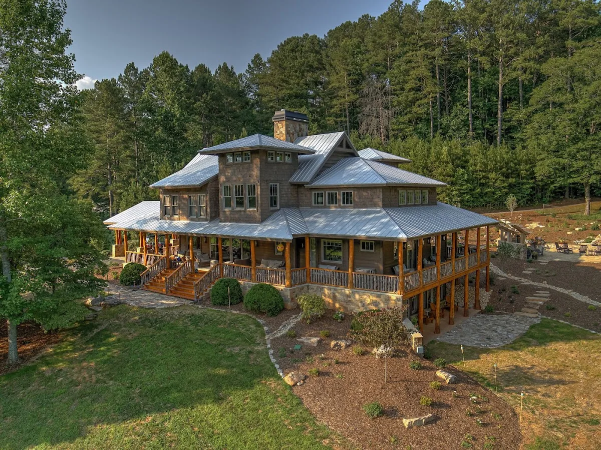 The Lodge at Walnut Grove