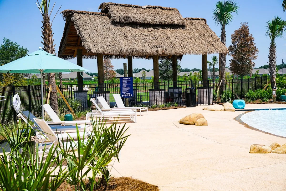 Resort grounds near RV sites at Tropic Hideaway RV Resort