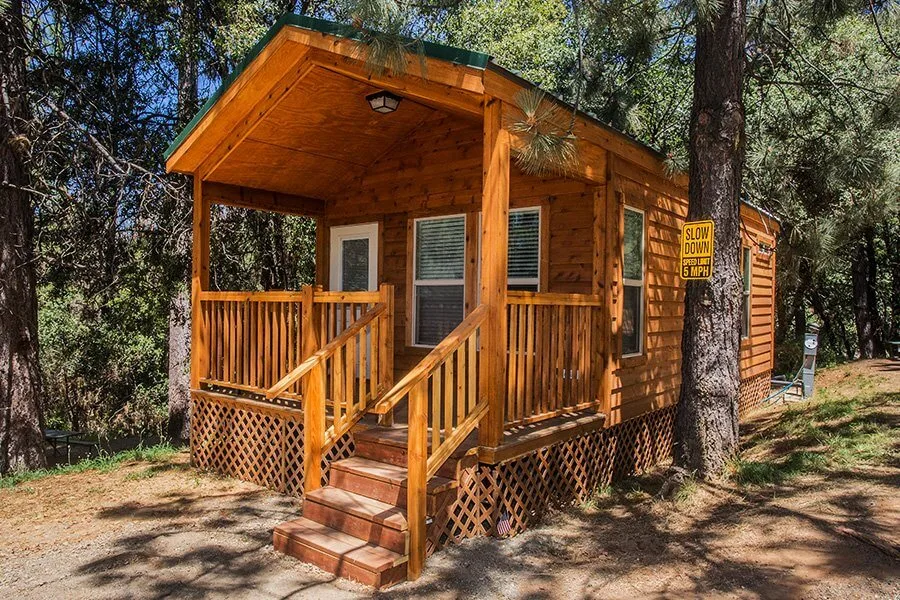 Yosemite Pines RV Resort & Family Lodging